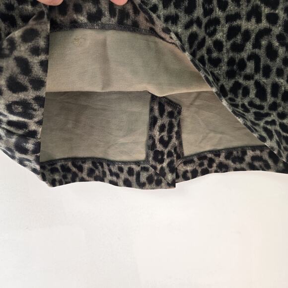 CAbi Skirt Size 10 Jungle Leopard Print Ponte Knit Straight Pencil Pockets #3402 - Picture 5 of 10